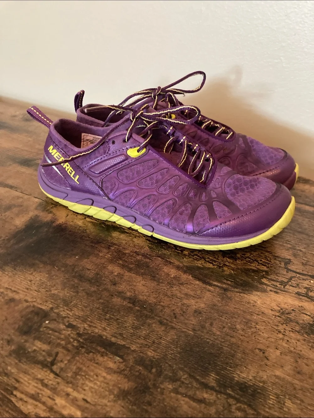 Women’s Merrell Sneakers, size 7